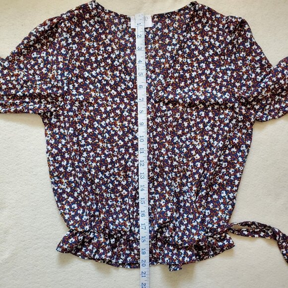 Sienna Sky Women’s Small Blue Floral Cross Tie 3/4 Sleeve Ruffle Waist Top - Picture 4 of 8